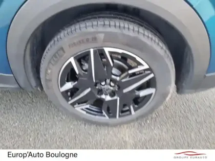 Photo 12 Peugeot 3008  1.2 Hybrid 136ch GT e-DCS6