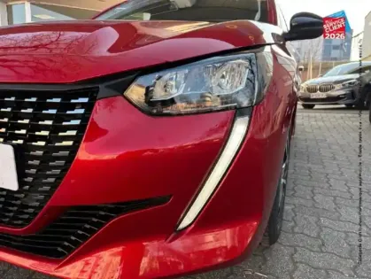 Photo 12 Peugeot 208  1.2 PureTech 100ch S&S Allure EAT8