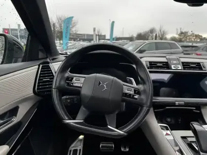 Photo 9 DS DS 7  E-TENSE 4x4 300ch Esprit Voyage