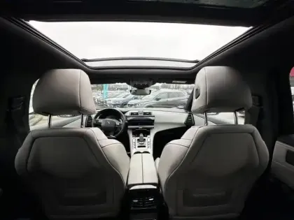 Photo 10 DS DS 7  E-TENSE 4x4 300ch Esprit Voyage