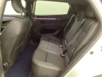 Photo 9 Renault Scenic  E-Tech Electric 220ch Techno esprit Alpine grande autonomie -24