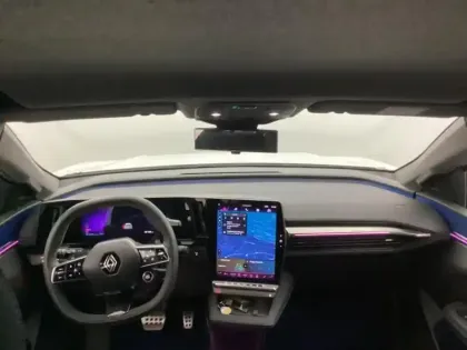 Photo 12 Renault Scenic  E-Tech Electric 220ch Techno esprit Alpine grande autonomie -24