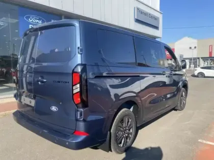 Photo 5 Ford Custom Gén. II Ph1 Limited 1