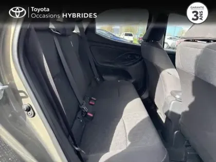 Photo 6 Toyota Yaris  116h Design 5p