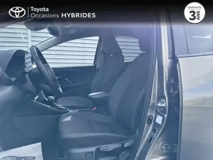 Photo 10 Toyota Yaris  116h Design 5p