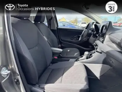 Photo 5 Toyota Yaris  116h Design 5p