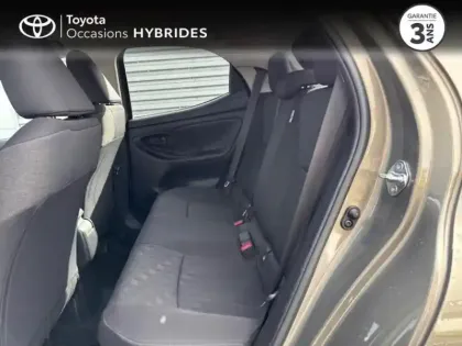 Photo 11 Toyota Yaris  116h Design 5p