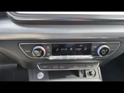 Photo 10 Audi Q5  40 TDI 190ch Design Luxe quattro S tronic 7 Euro6d-T 139g