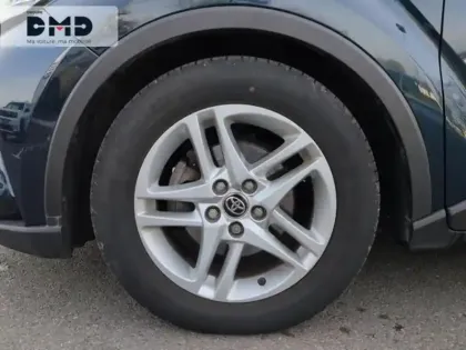 Photo 12 Toyota C-HR  1.8 Hybride 122ch Dynamic E-CVT