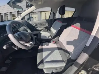 Photo 8 Citroën C3  1.2 PureTech 110ch S&S C-Series 124g