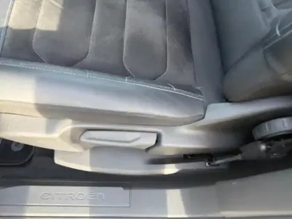Photo 12 Citroën C5 aircross  1.5 BlueHDi 130ch MAX boite automatique