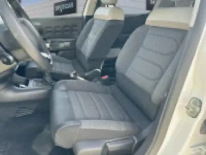 Photo 8 Citroën C3  1.2 PureTech 110ch S&S Shine 120-123g