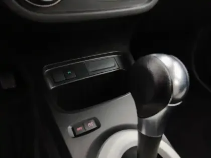 Photo 13 Renault Twingo  E-Tech Electric Authentic R80 Achat Intégral