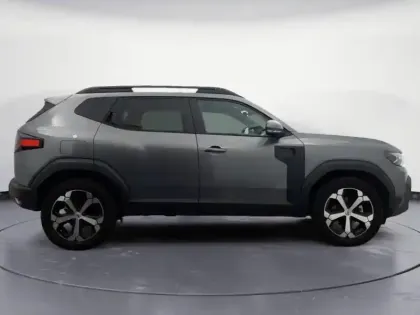 Photo 12 Dacia Duster  1.6 hybrid 140ch Journey