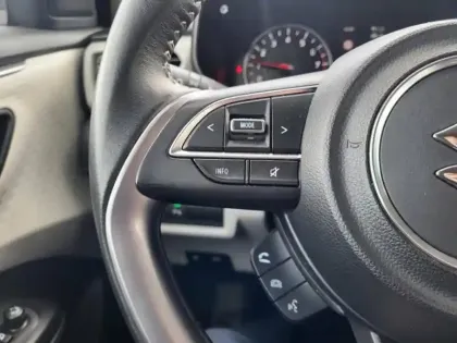 Photo 14 Suzuki Swift Gén. V Ph1 Pack 5