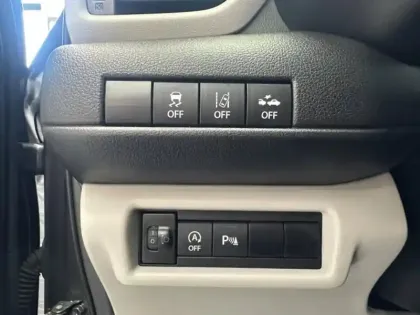 Photo 13 Suzuki Swift Gén. V Ph1 Pack 5