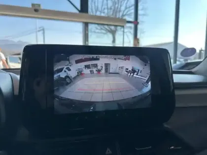 Photo 9 Suzuki Swift Gén. V Ph1 Pack 5