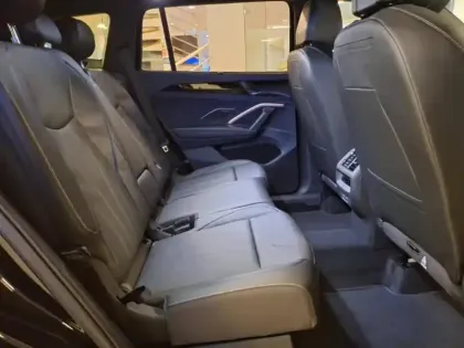 Photo 14 Volkswagen Tayron  1.5 eHybrid 272ch R-Line Exclusive DSG6 5 places