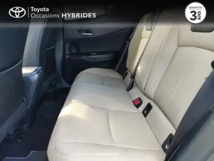 Photo 26 Toyota C-HR  122h Collection 2WD E-CVT MY22