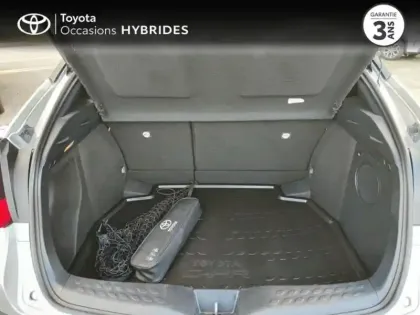 Photo 24 Toyota C-HR  122h Collection 2WD E-CVT MY22