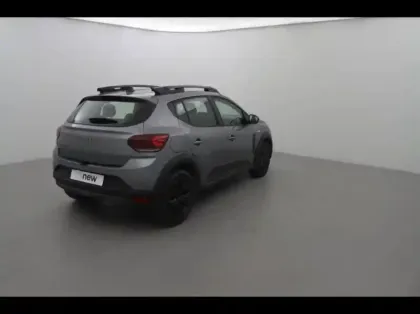 Photo 11 Dacia Sandero  1.0 ECO-G 100ch Stepway Extreme + -24