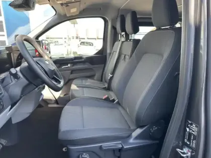 Photo 9 Ford Custom Gén. II Ph1 Limited 1