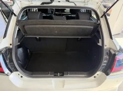 Photo 7 Suzuki Swift Gén. V Ph1 Pack 5