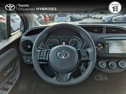 Photo 8 Toyota Yaris  69 VVT-i Dynamic Business 5p