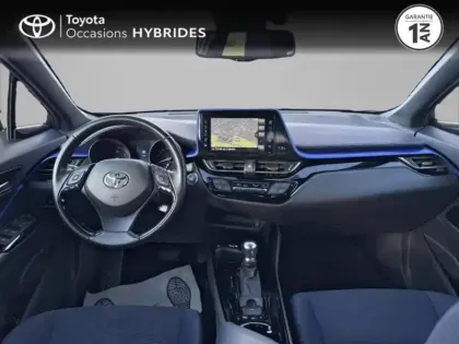 Photo 7 Toyota C-HR  122h Graphic 2WD E-CVT