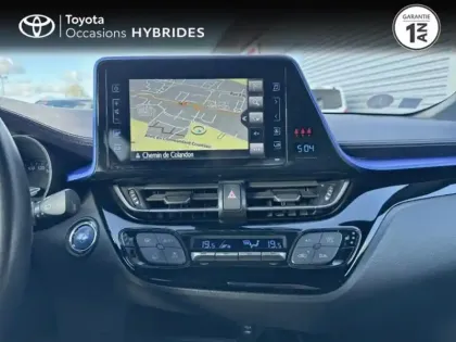 Photo 14 Toyota C-HR  122h Graphic 2WD E-CVT