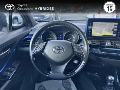 Photo 8 Toyota C-HR  122h Graphic 2WD E-CVT