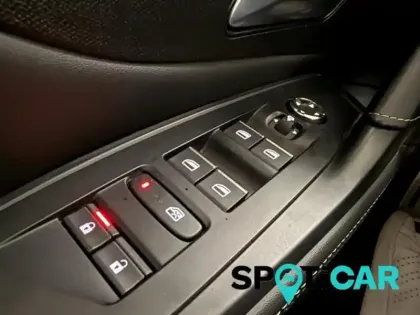 Photo 13 Peugeot 308  1.5 BlueHDi 130ch S&S GT EAT8