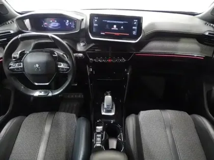 Photo 8 Peugeot 2008  1.2 PureTech 130ch S&S GT EAT8