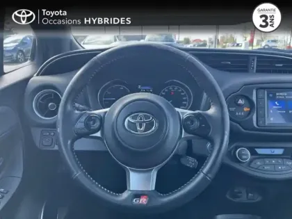 Photo 12 Toyota Yaris  100h GR SPORT 5p MY19