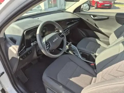 Photo 13 Kia Niro Gén. II Ph1 Motion 5