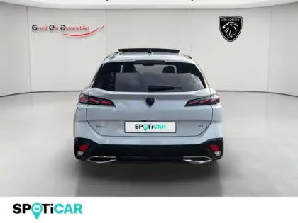 Photo 18 Peugeot 308  SW 1.2 Hybrid 145ch GT e-DCS6
