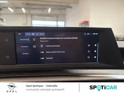 Photo 13 Peugeot 3008  1.2 Hybrid 145ch Allure e-DCS6