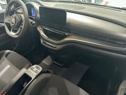 Photo 8 Abarth 500  e 155ch 42kWh Pack 4cv