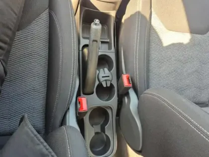 Photo 13 Ford Ka Gén. I Ph1 Essential 5