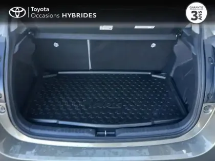 Photo 9 Toyota Yaris  116h Iconic 5p MY22