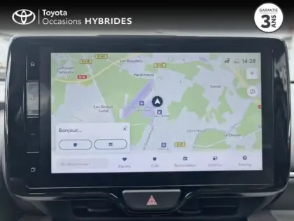 Photo 14 Toyota Yaris  116h Iconic 5p MY22 - TVA RECUP.