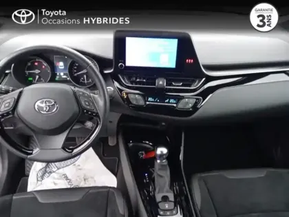 Photo 7 Toyota C-HR  2.0 Hybride 184ch Collection E-CVT