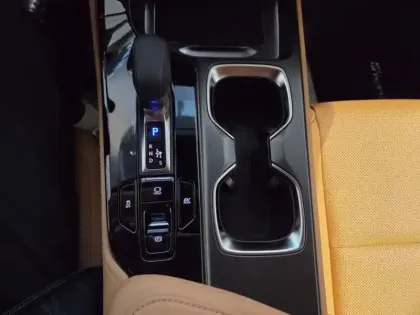 Photo 10 Lexus Nx  350h 200ch Luxe 2WD MY26