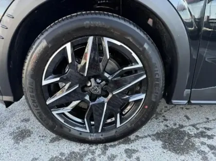 Photo 8 Peugeot 3008  1.2 Hybrid 145ch Allure e-DCS6