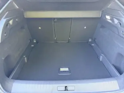 Photo 12 Peugeot 3008  1.2 Hybrid 145ch Allure e-DCS6