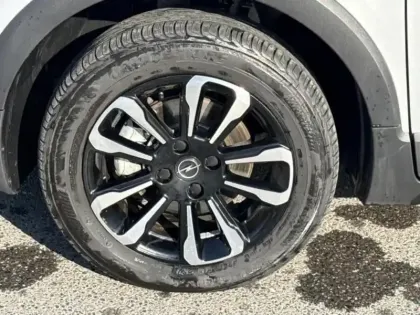 Photo 8 Opel Crossland  1.2 Turbo 110ch Elegance