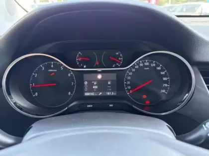 Photo 13 Opel Crossland  1.2 Turbo 110ch Elegance