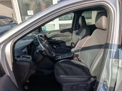 Photo 17 Ford Kuga Gén. II Ph2 ST-Line 5