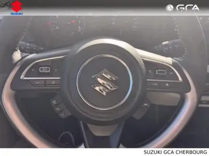 Photo 9 Suzuki Swift  1.2 Hybrid 83ch Privilège AllGrip