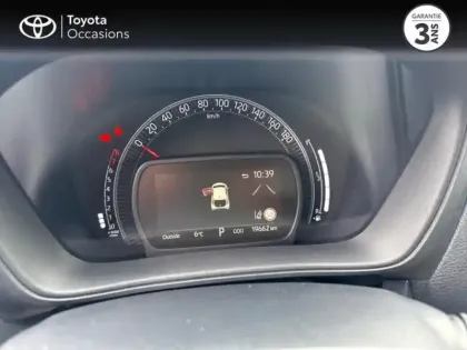 Photo 13 Toyota Aygo  X 1.0 VVT-i 72ch Design S-CVT